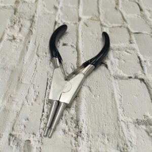 Professional Loop Opening Pliers Precision Wire and Jump Ring Opening Tool with Black Grips