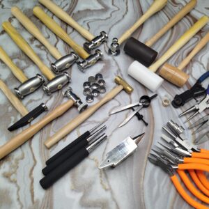 Jewelry Making Tools Set of 25 Hammers Pliers Mallets Mandrels Anvil Tools Kit