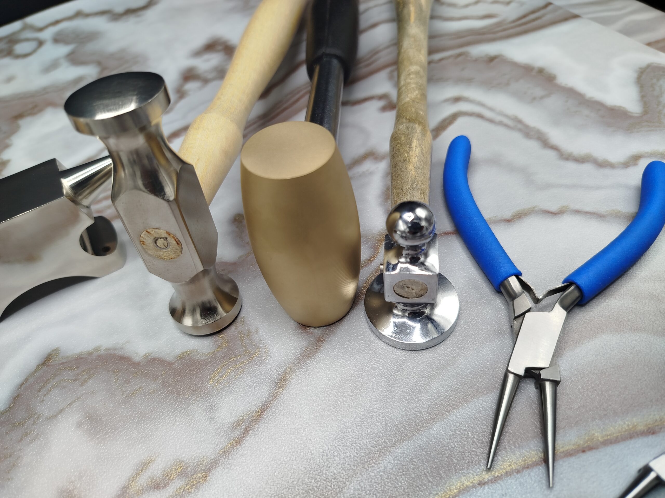 16 Pc Jewelry Making Metalworking Tool Set Hammers Pliers Anvil Divider - Image 6
