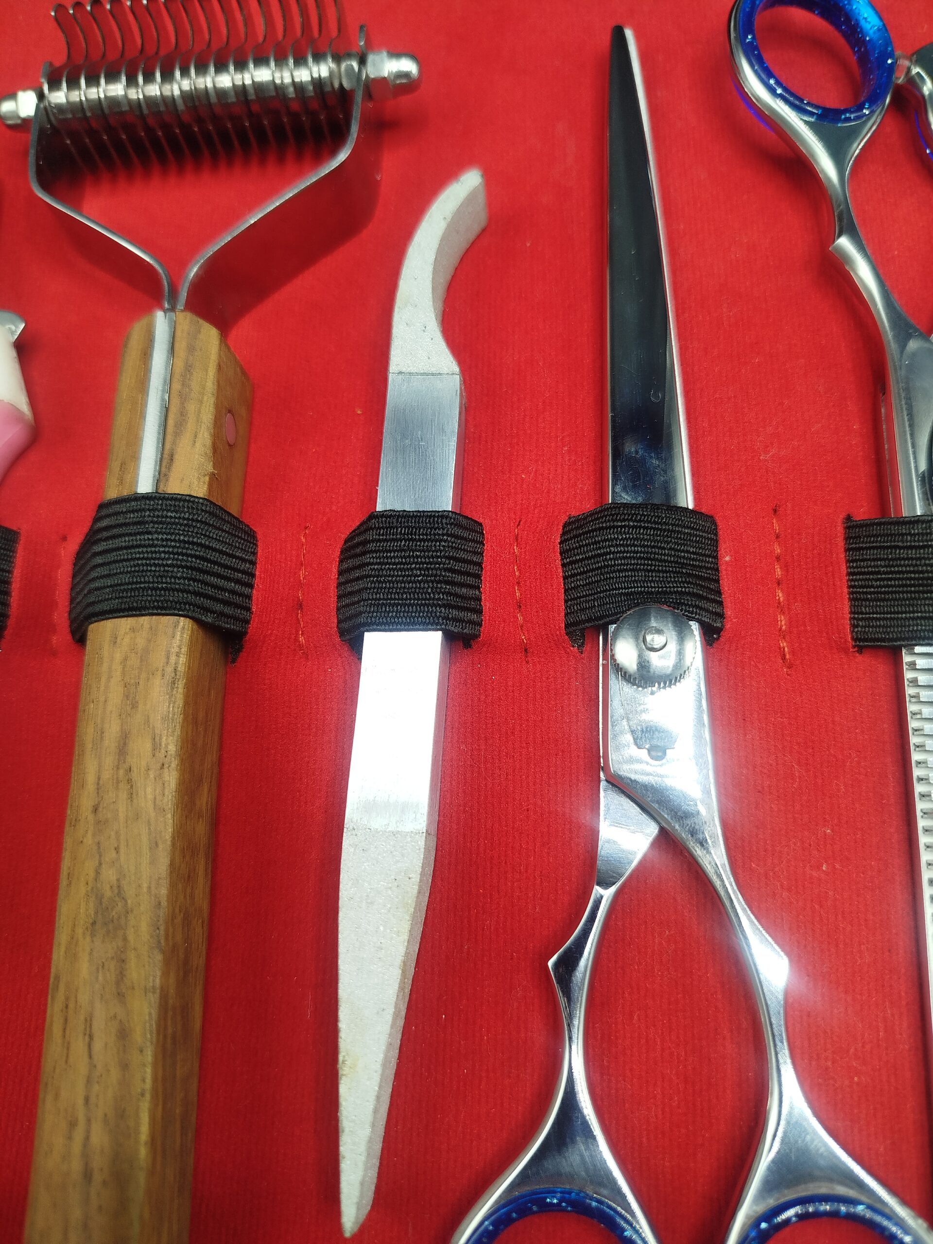 Professional Pet Grooming Tool Set Complete Care Kit with Stripping Knives Scissors and Case - Image 7